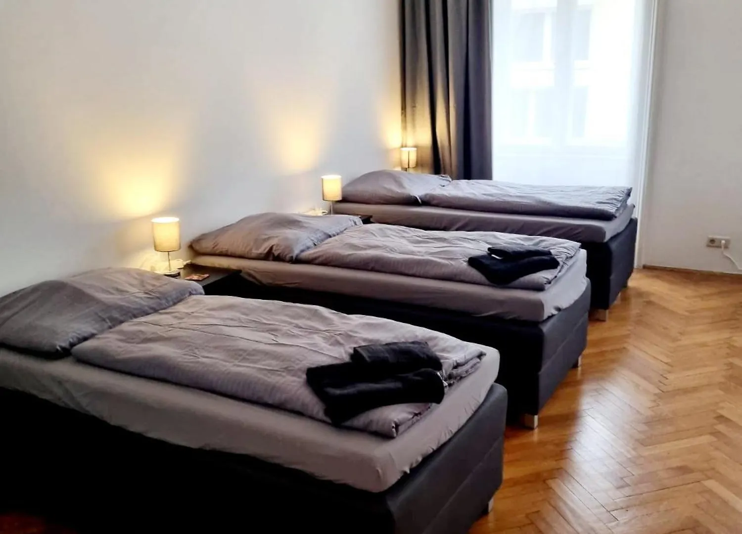 Pia City Apartment Wiedeń